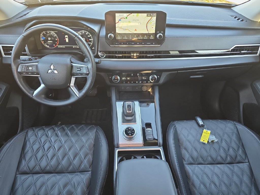 Used 2024 Mitsubishi Outlander SEL AWD/4WD image 22