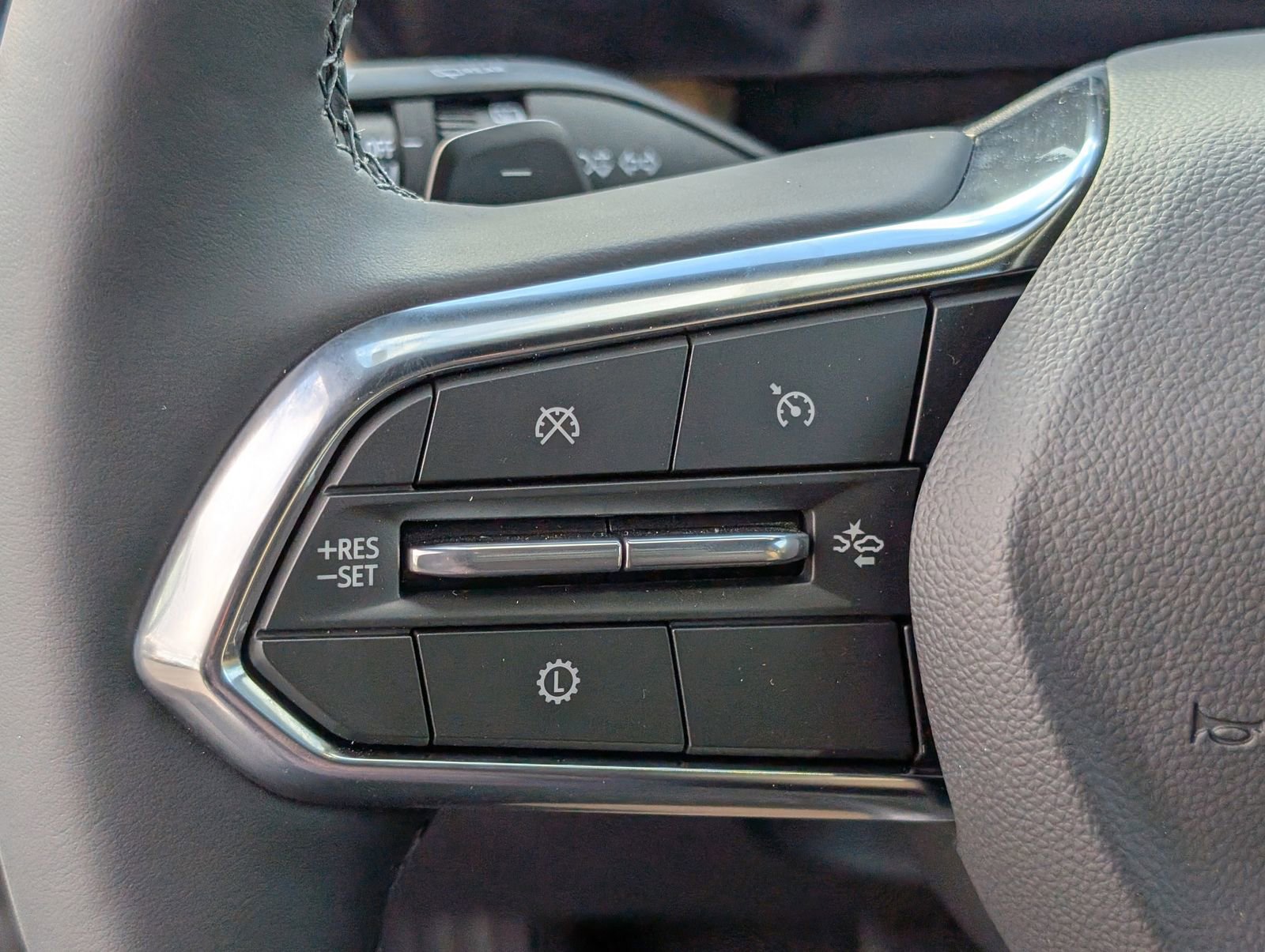 New 2026 Chevrolet Equinox ACTIV w/ Safety and Technology Package image 20