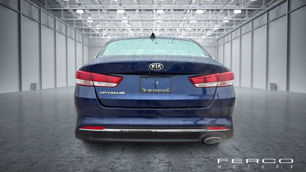 Used 2017 Kia Optima LX FWD image 4