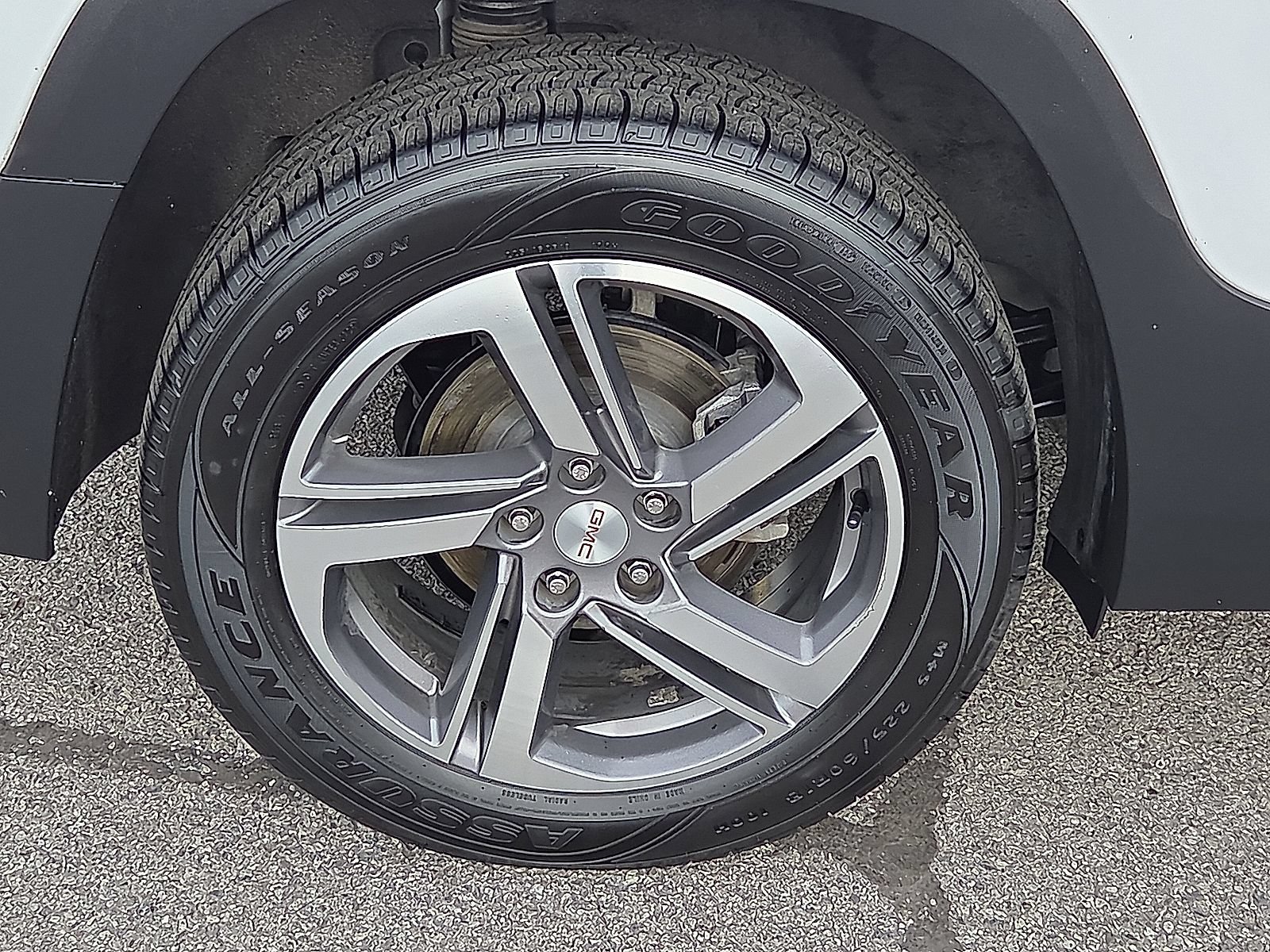Used 2020 GMC Terrain SLT AWD/4WD image 17