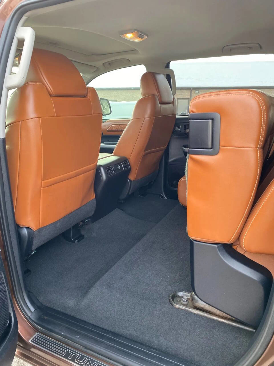 Used 2014 Toyota Tundra 1794 Edition image 27