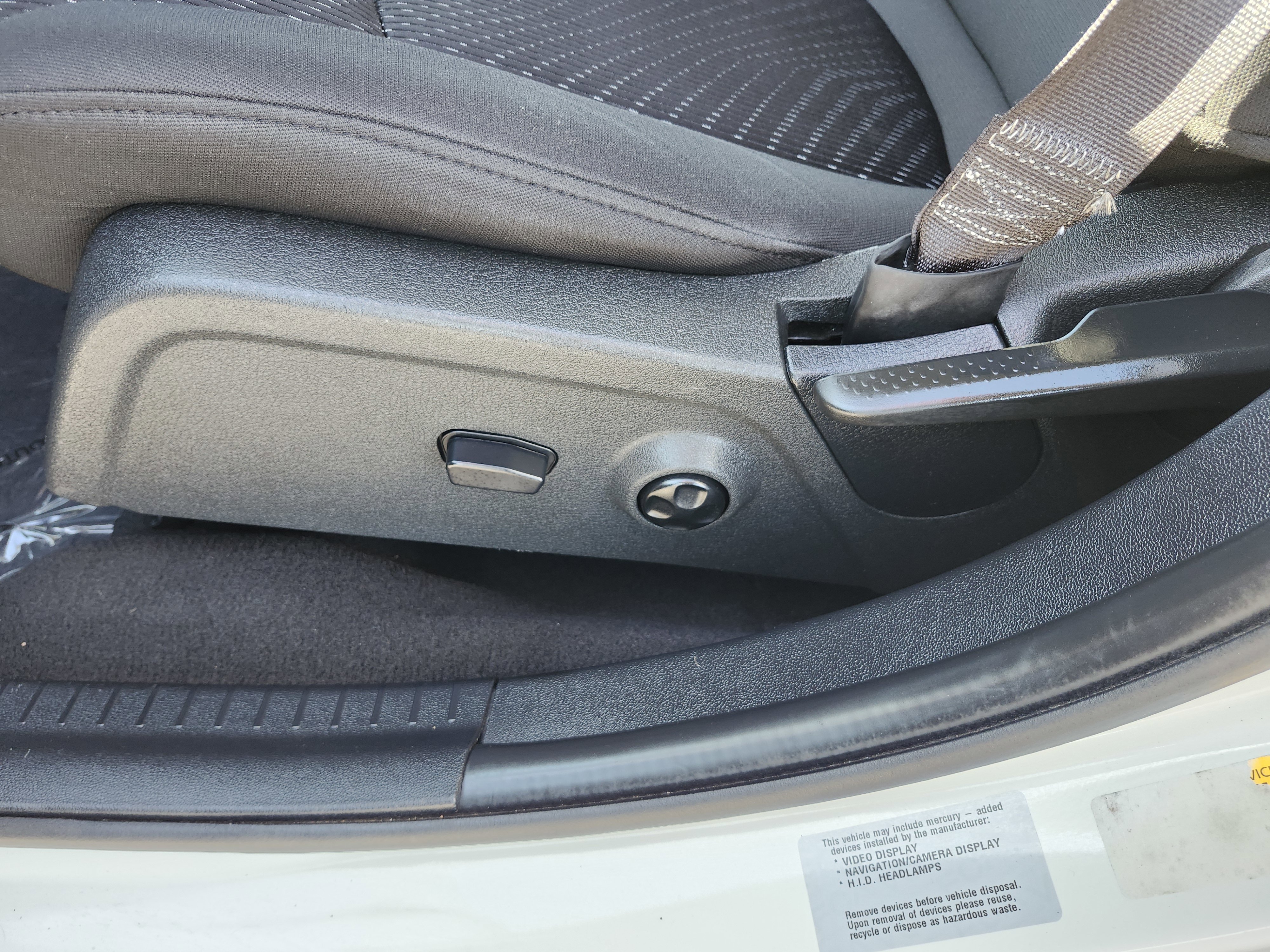 Used 2017 Dodge Journey SXT w/ Comfort/Convenience Group image 25