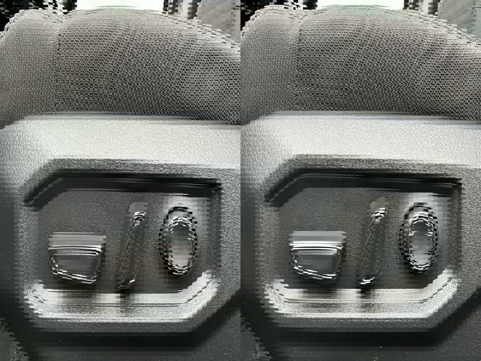 New 2026 Toyota Tundra SR5 image 21