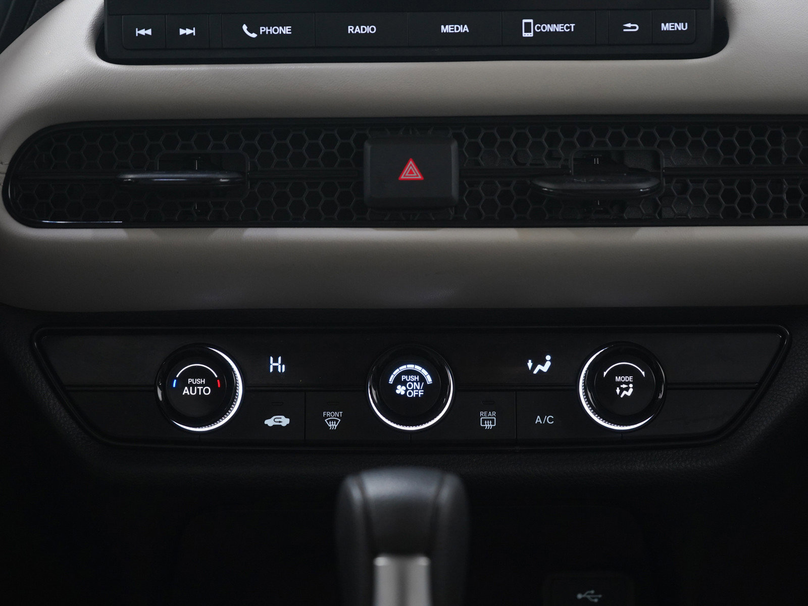 Used 2023 Honda HR-V LX image 15