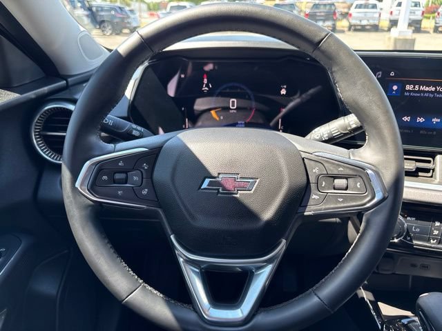 Used 2024 Chevrolet Trax ACTIV w/ Driver Confidence Package FWD image 12
