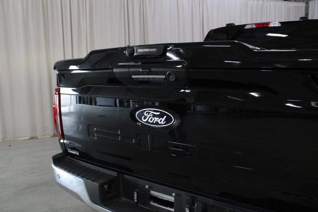 Used 2024 Ford F150 XLT AWD/4WD image 30