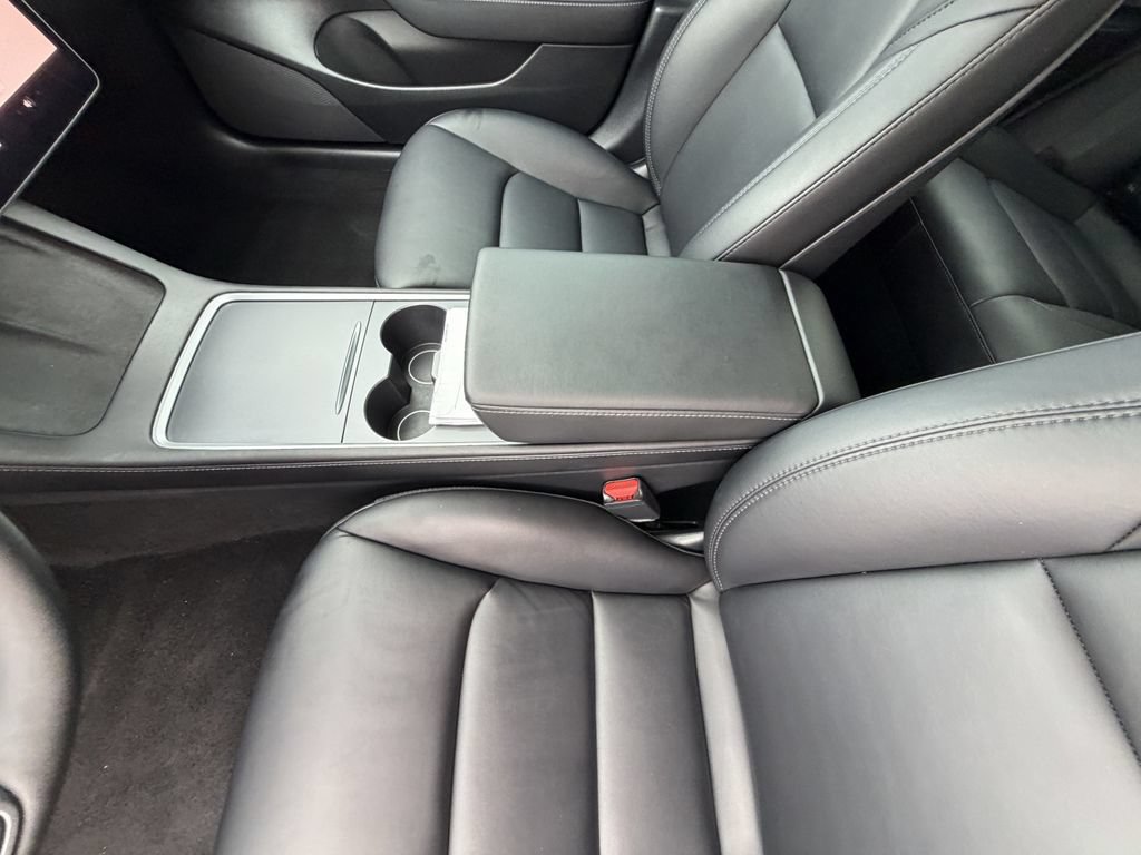 Used 2022 Tesla Model 3 Performance AWD/4WD image 18