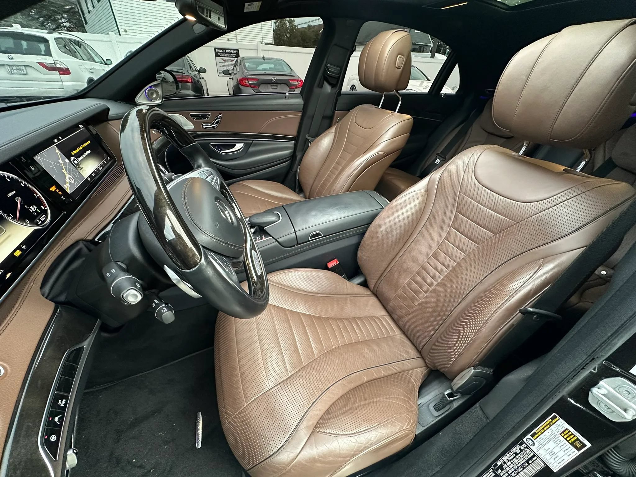Used 2014 Mercedes-Benz S 550 Sedan image 16
