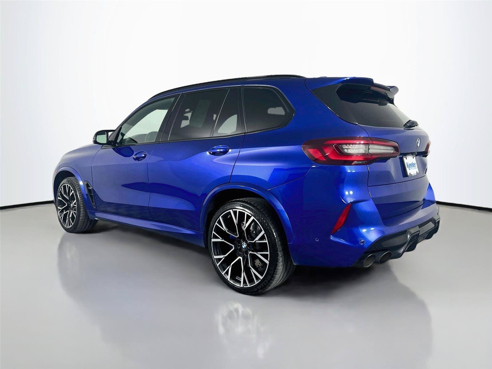Used 2020 BMW X5 M Competition w/ Executive Package AWD/4WD image 4