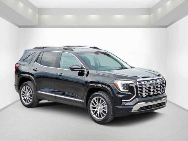 New 2027 GMC Terrain Denali w/ LPO, Black Badging Package AWD/4WD image 1