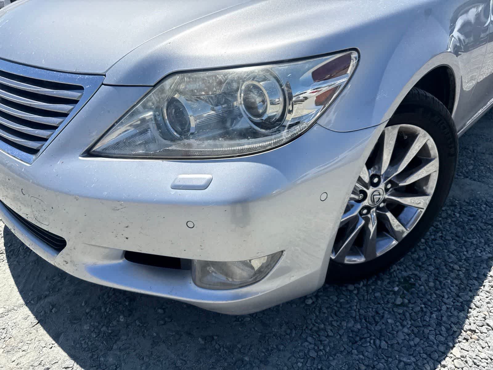Used 2010 Lexus LS 460 RWD image 8