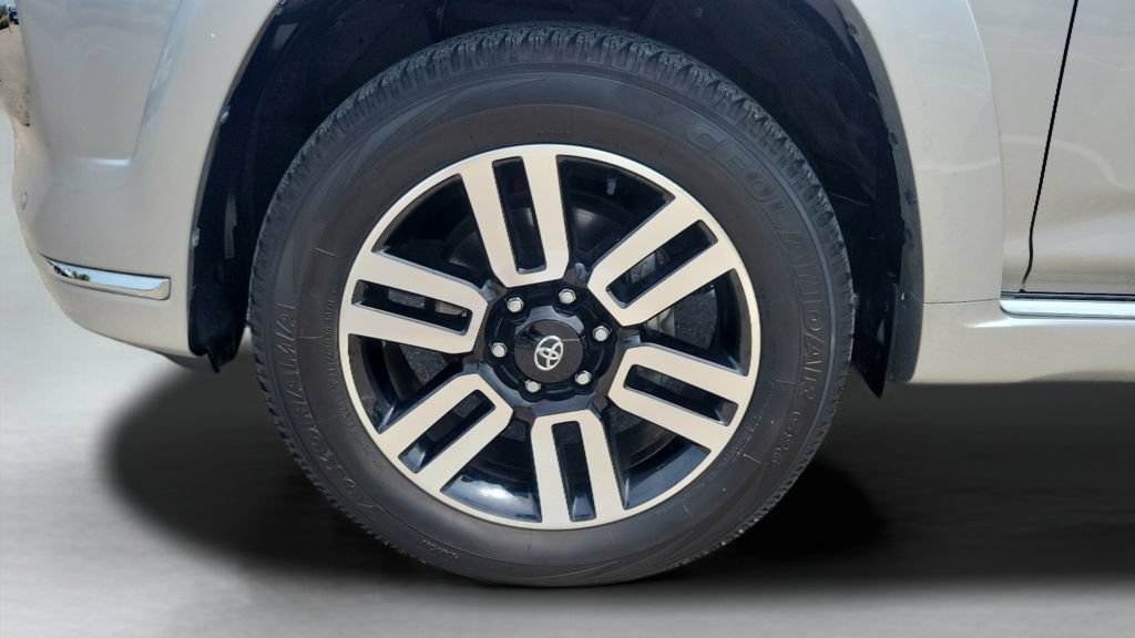 Used 2023 Toyota 4Runner Limited AWD/4WD image 27