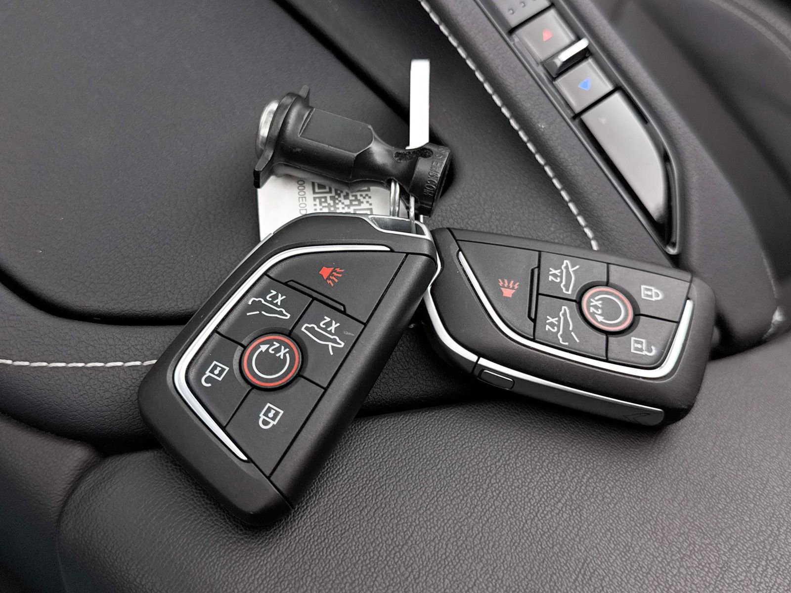 Used 2021 Chevrolet Corvette Stingray Preferred Cpe w/ Engine Appearance Package image 35