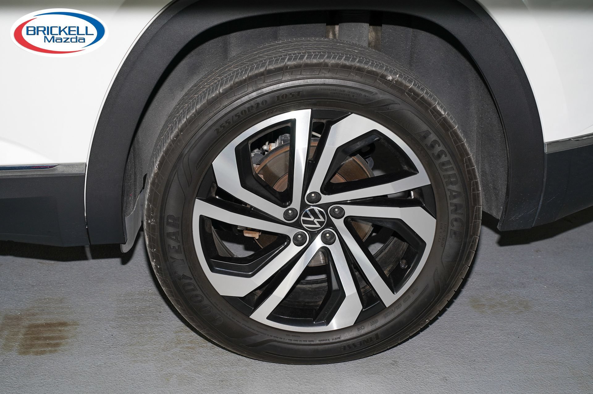 Used 2023 Volkswagen Atlas Cross Sport SEL AWD/4WD image 43
