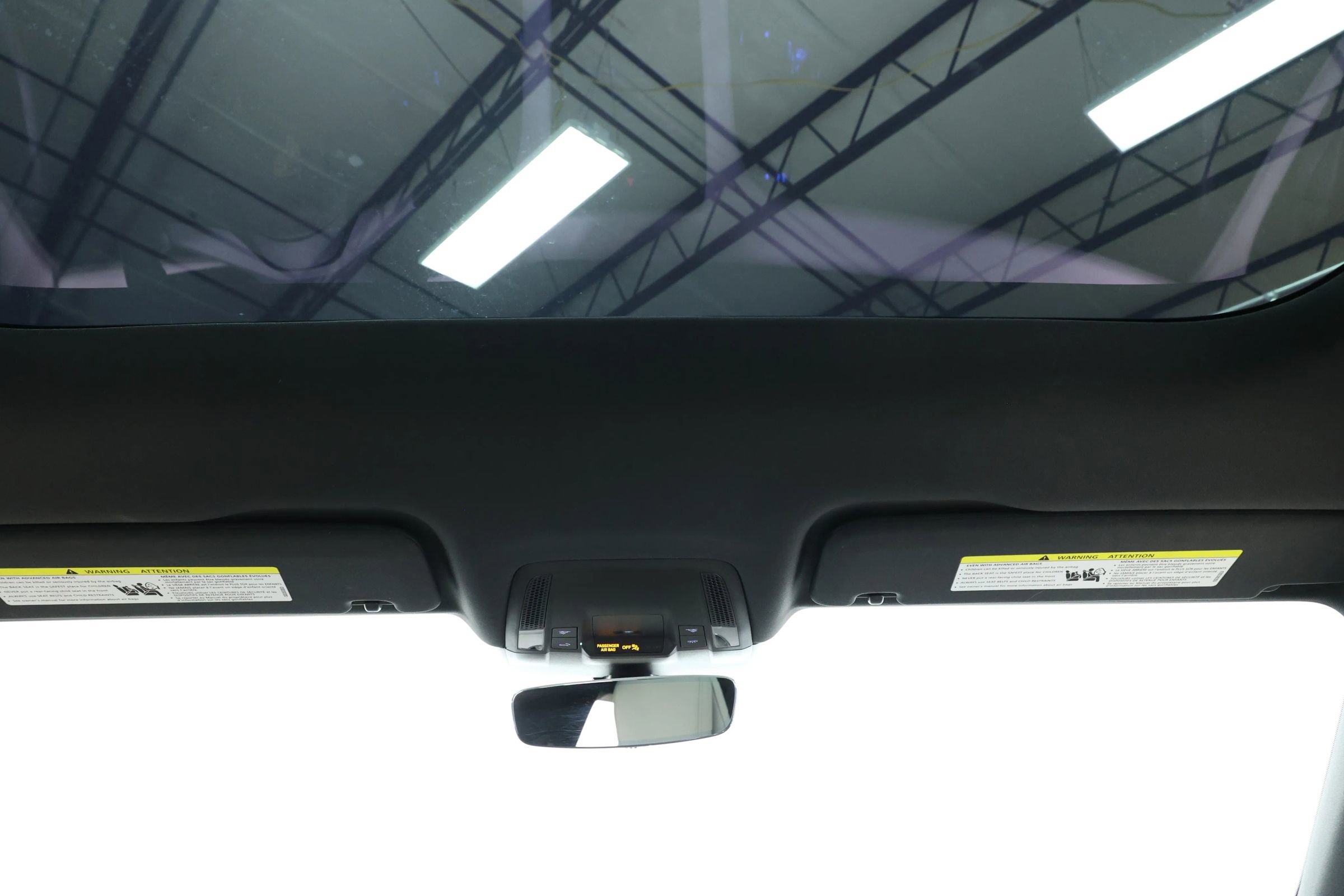 Used 2022 Porsche Taycan image 32