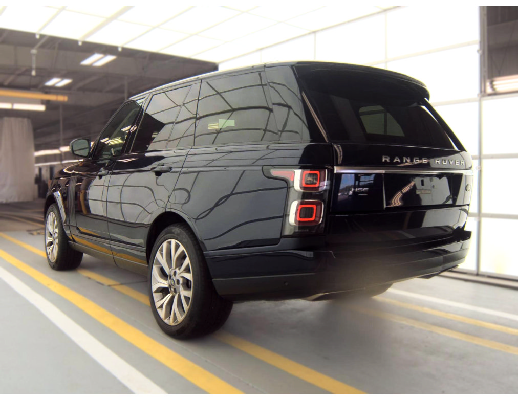 Used 2021 Land Rover Range Rover HSE AWD/4WD image 3