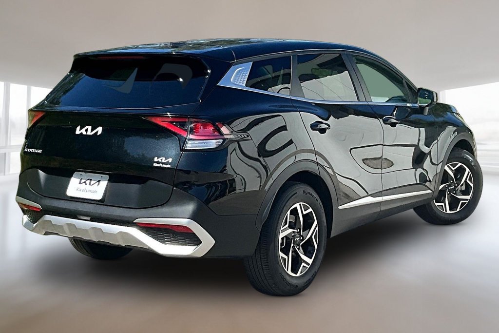 Used 2024 Kia Sportage LX FWD image 6