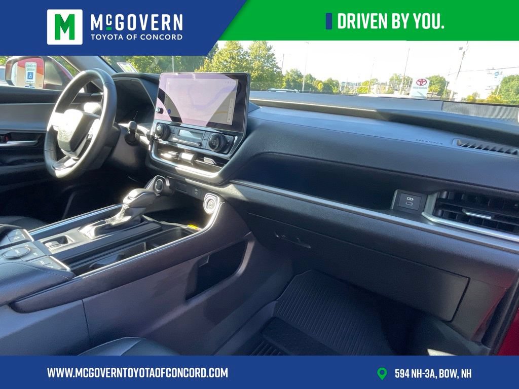 Used 2026 Toyota Grand Highlander AWD image 38