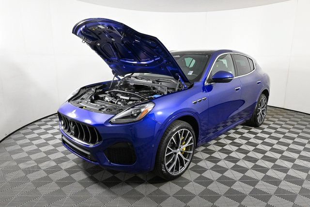 New 2025 Maserati Grecale GT AWD/4WD image 36