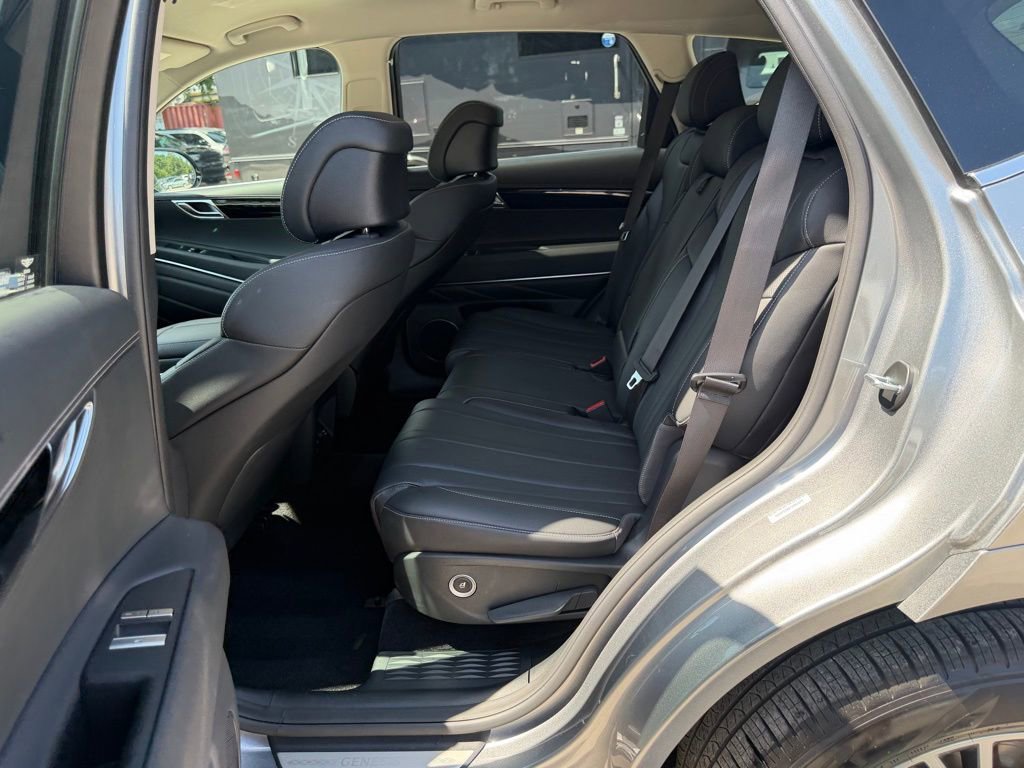 Used 2026 Genesis GV80 2.5T AWD/4WD image 23