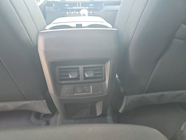 New 2025 GMC Canyon Elevation w/ Convenience Package image 27