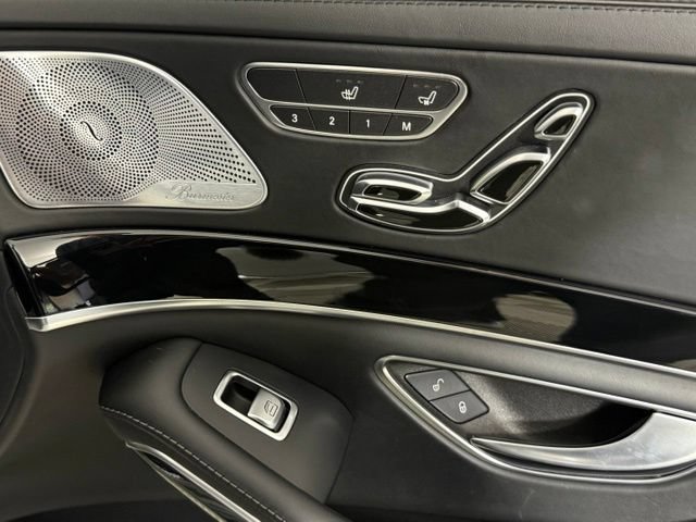 Used 2018 Mercedes-Benz Maybach S 650 image 32