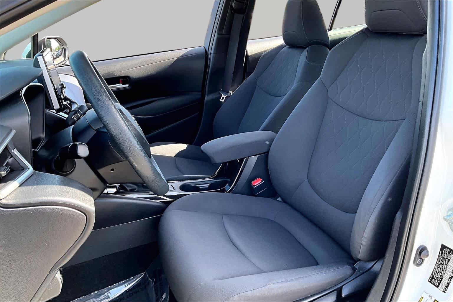 Certified 2021 Toyota Corolla LE FWD image 7