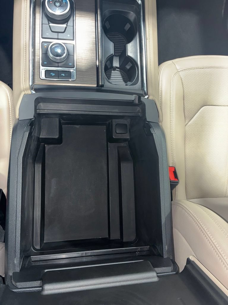 Used 2024 Ford Expedition Limited AWD/4WD image 31