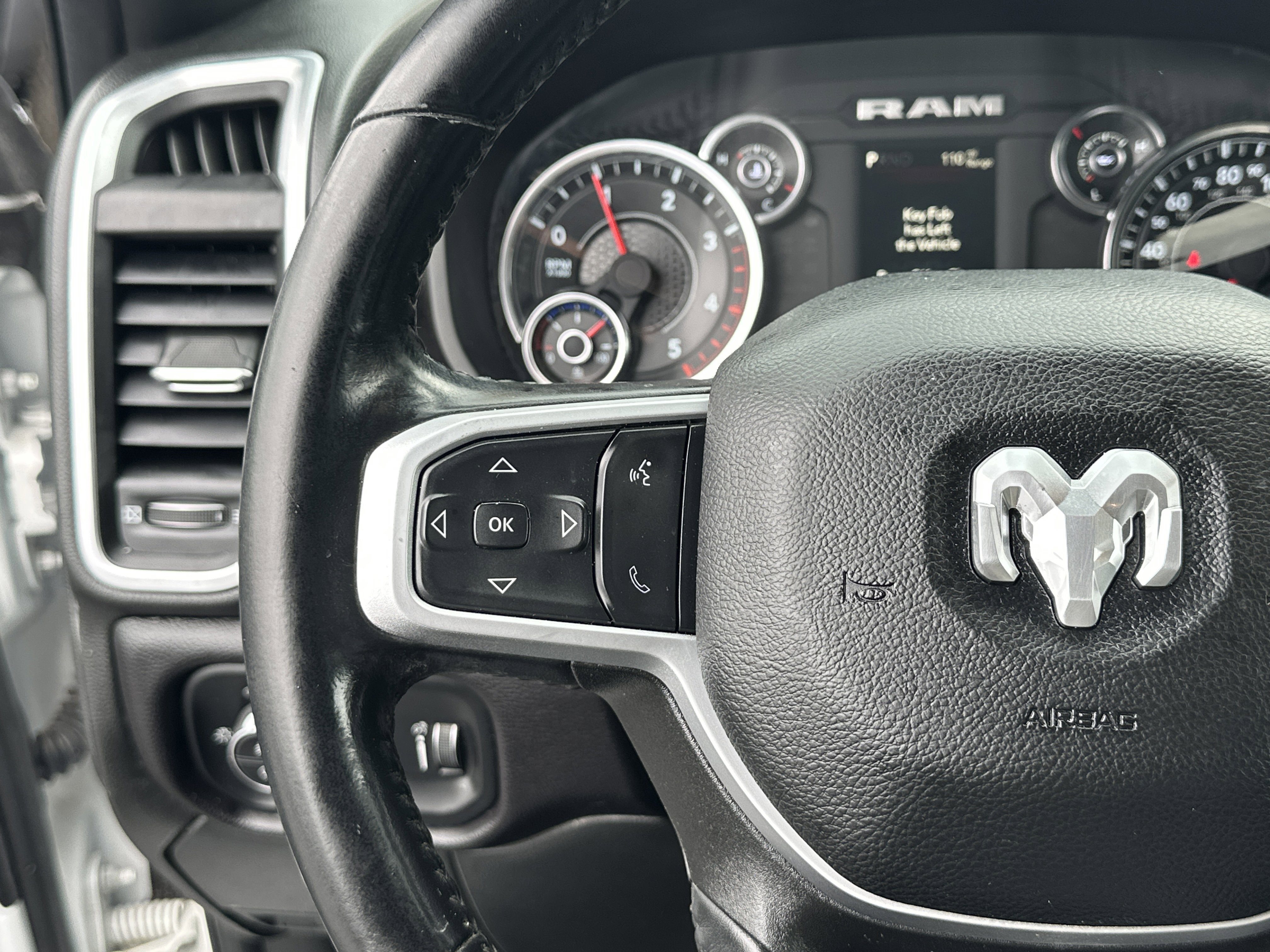 Used 2023 RAM 2500 Big Horn w/ Level 1 Equipment Group image 28