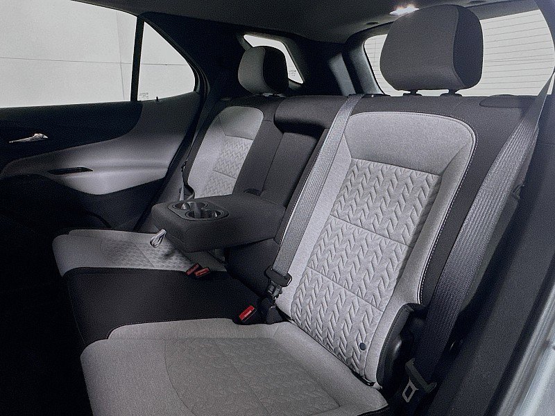 Used 2023 Chevrolet Equinox LS image 20