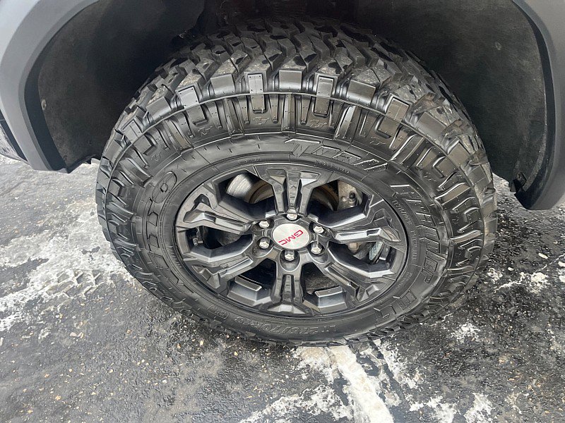 Used 2023 GMC Canyon Elevation w/ Convenience Package image 13