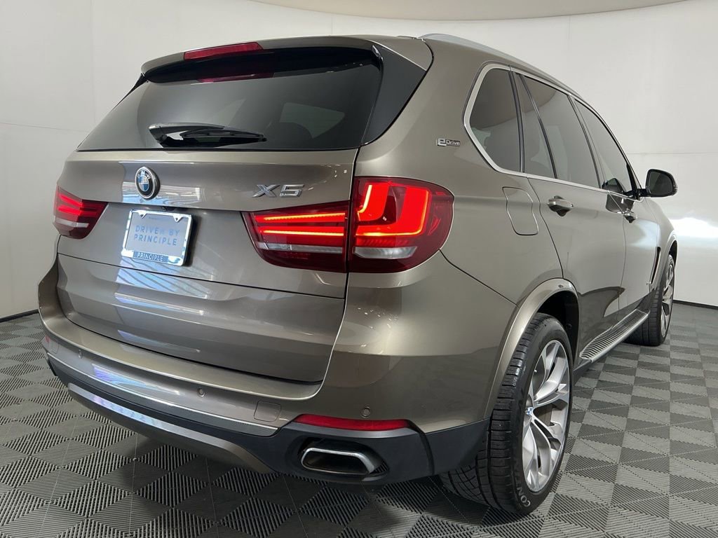 Used 2017 BMW X5 xDrive40e image 4