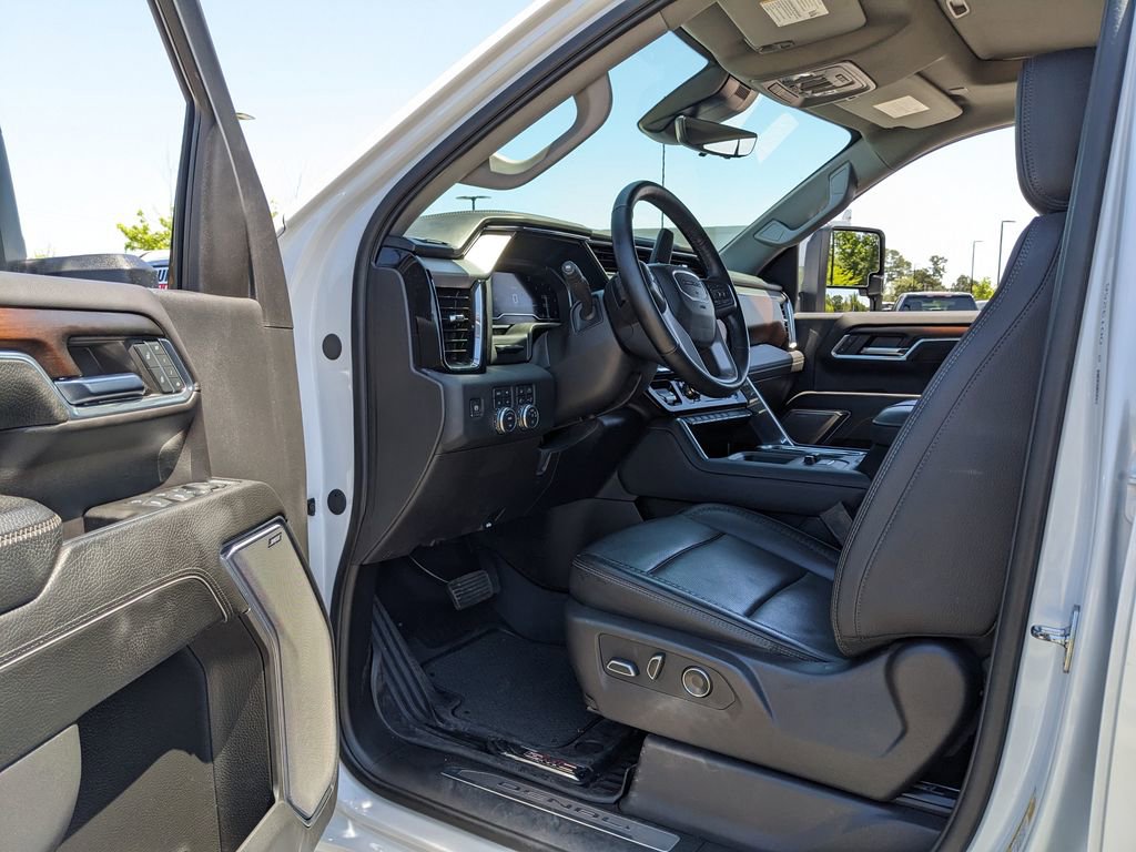 Used 2024 GMC Sierra 2500 Denali w/ Denali Reserve Package image 41