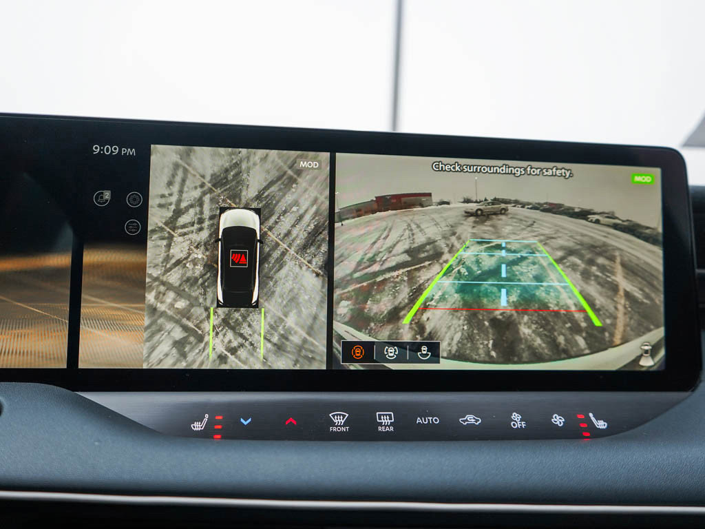 New 2026 Nissan Leaf SV+ w/ Illuminated Package image 23