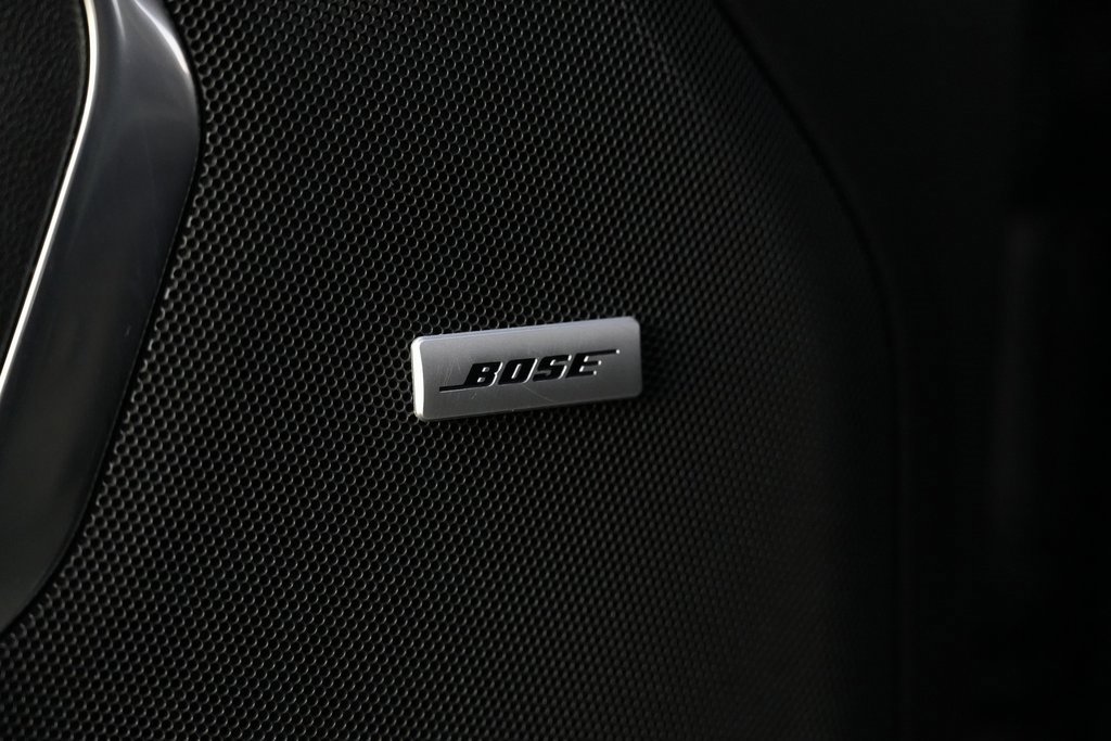 Used 2021 GMC Yukon XL SLT w/ SLT Luxury Plus Package image 28