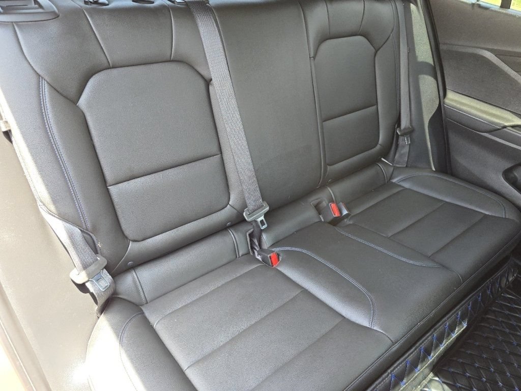 Used 2024 Buick Envista Sport Touring w/ Convenience I Package FWD image 23