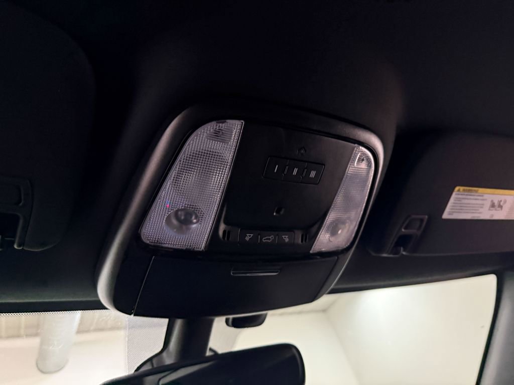 Used 2025 Dodge Durango GT image 88