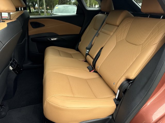 Certified 2025 Lexus RX 350h w/ Accessory Package (K3) AWD/4WD image 23