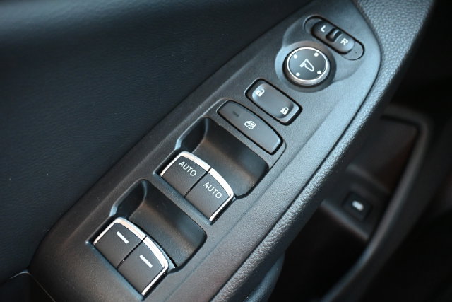 Used 2018 Honda Accord EX image 41