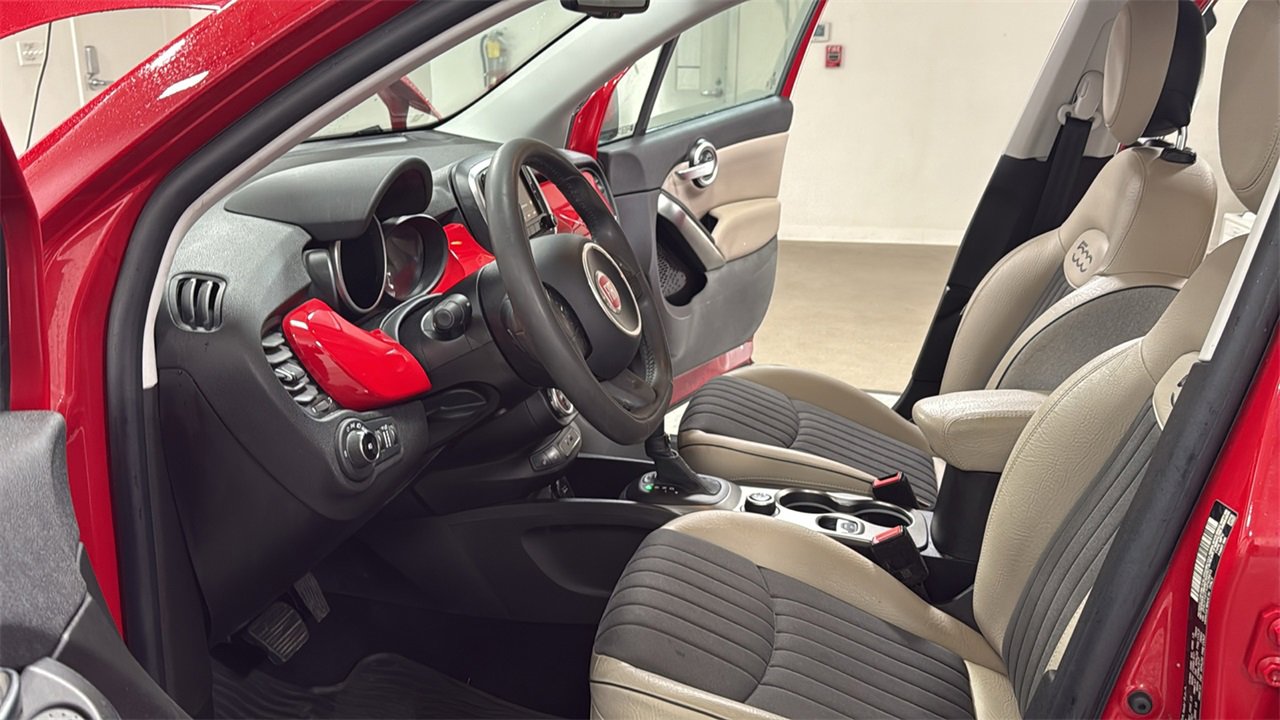 Used 2016 FIAT 500X Lounge image 12