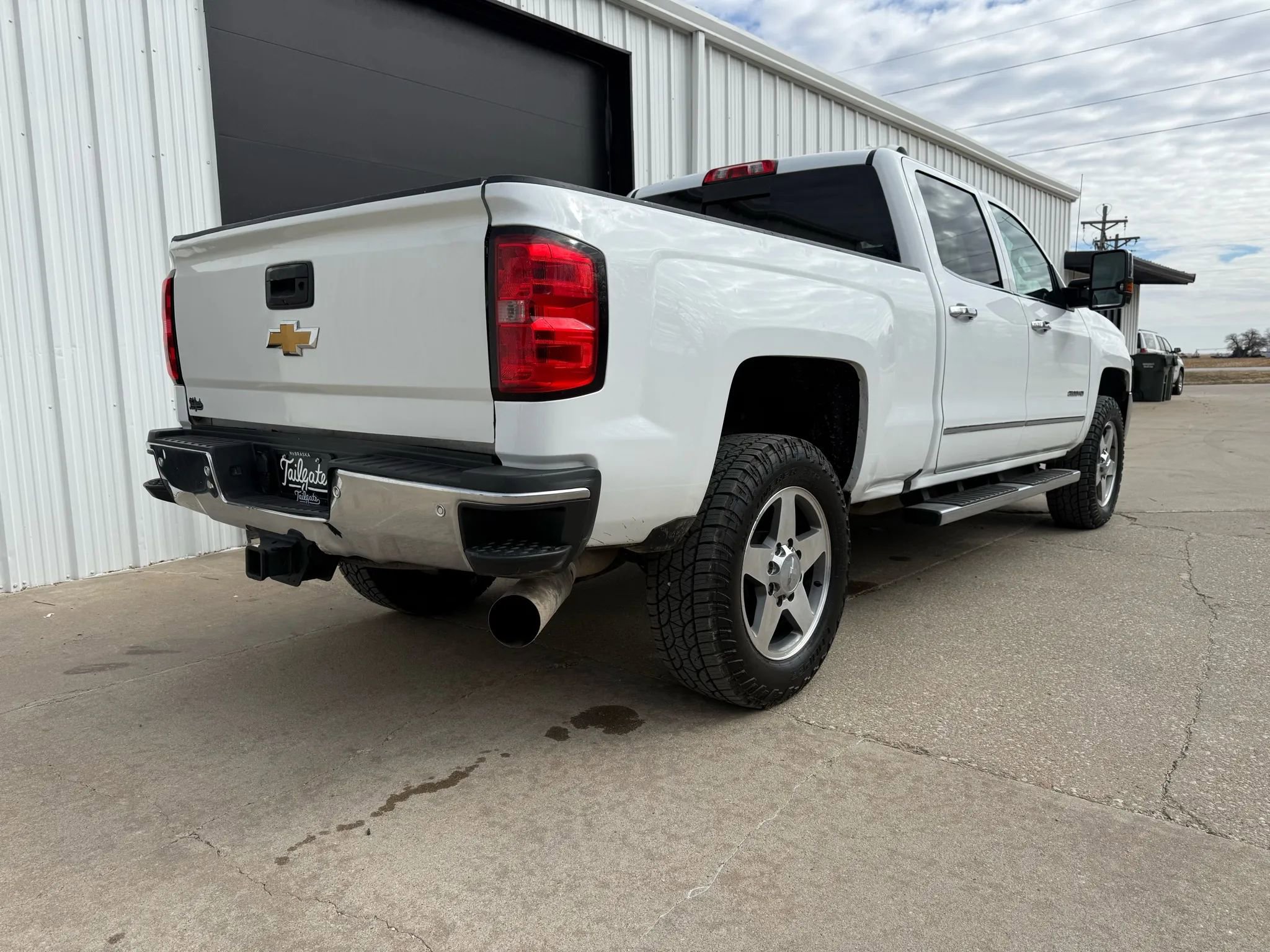 Used 2016 Chevrolet Silverado 2500 LTZ w/ Duramax Plus Package AWD/4WD image 7