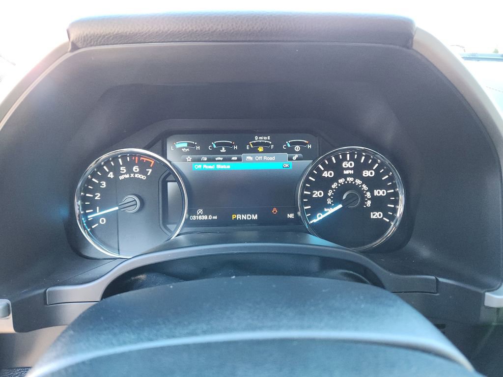 Used 2020 Ford F150 Lariat image 31