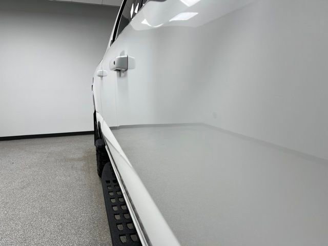 Used 2026 Ford F350 Platinum w/ Tremor Off-Road Package image 11