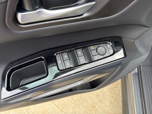 New 2026 Nissan Pathfinder SL image 11