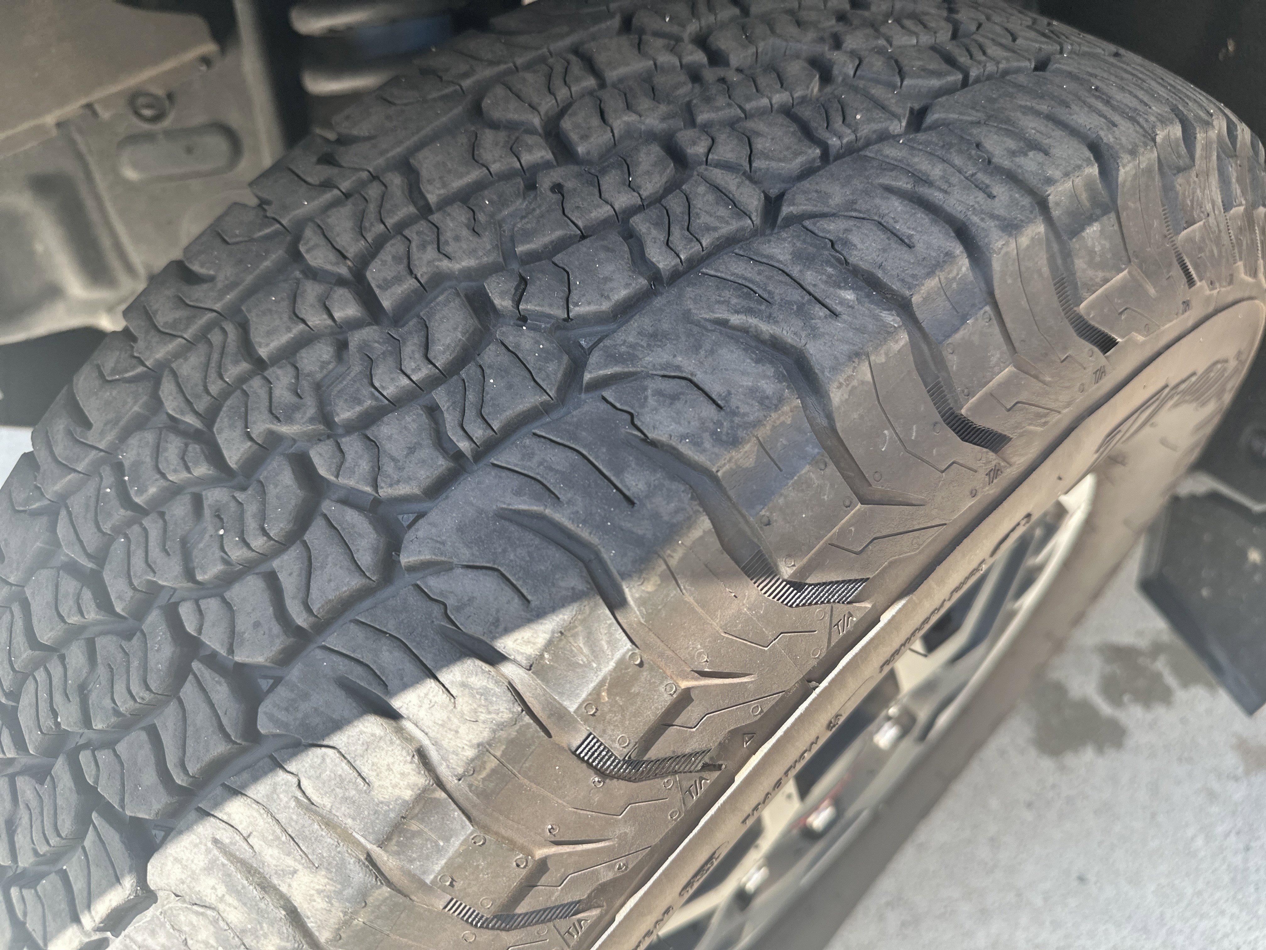 Used 2024 Toyota Tacoma TRD Off-Road AWD/4WD image 32