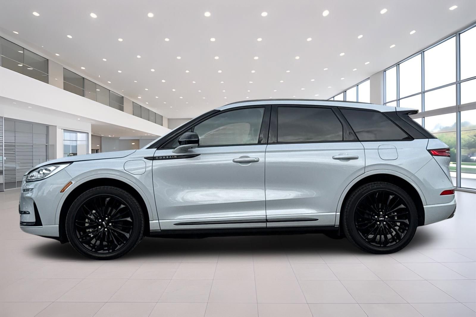 Certified 2025 Lincoln Corsair Grand Touring w/ Equipment Group 302A image 7