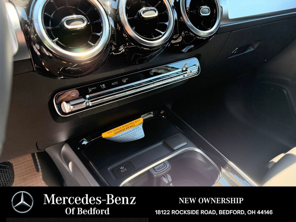 New 2026 Mercedes-Benz GLB 250 4MATIC image 15