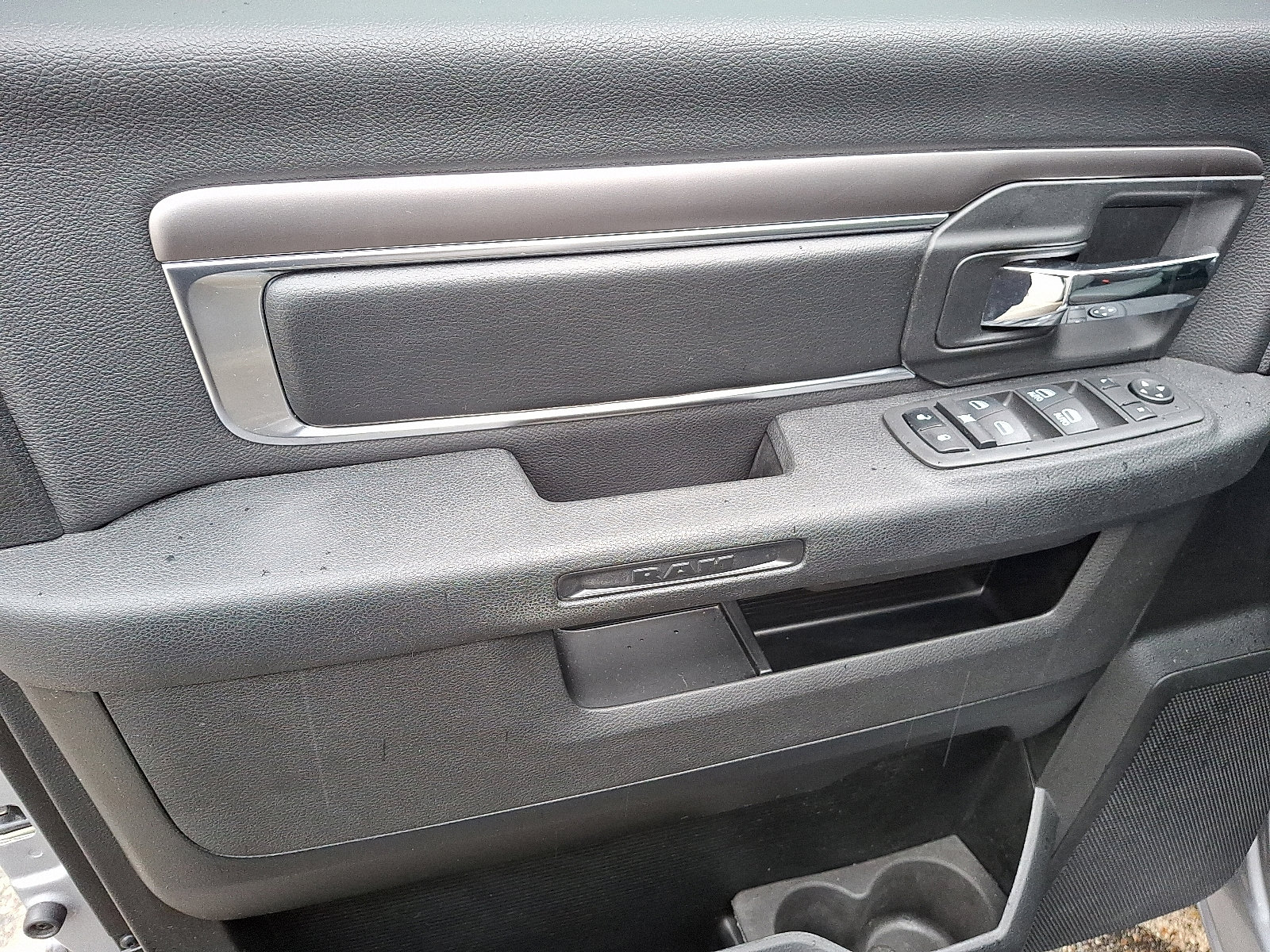 Used 2022 RAM 1500 Classic Warlock w/ Electronics Group image 13