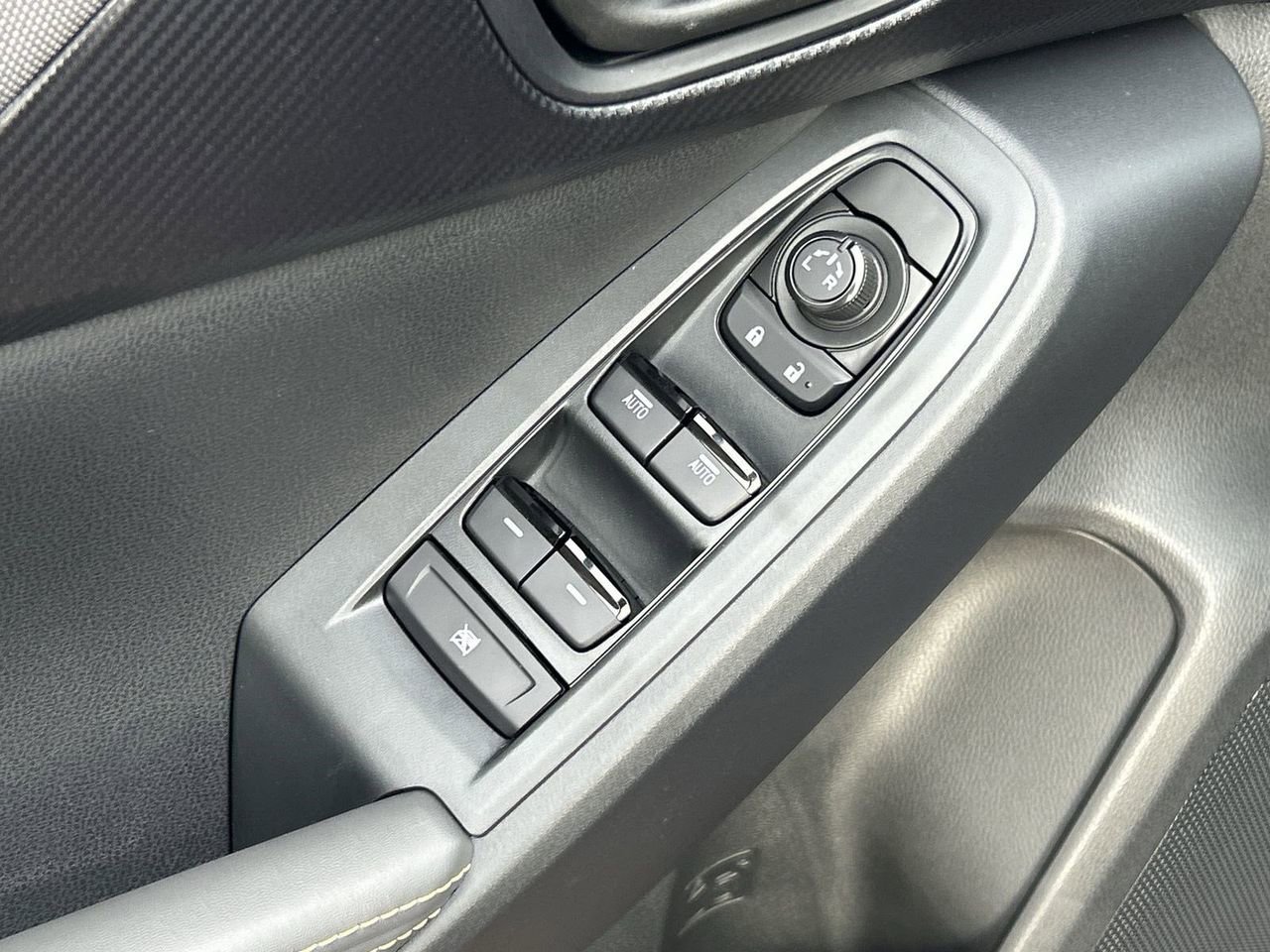 New 2026 Subaru Crosstrek 2.5i Sport image 17