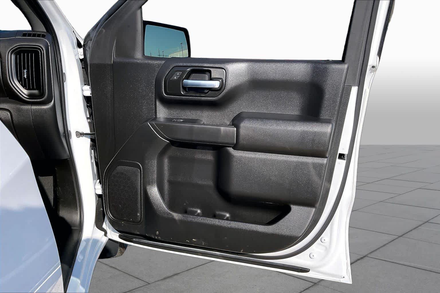 Certified 2025 Chevrolet Silverado 1500 Custom RWD image 22